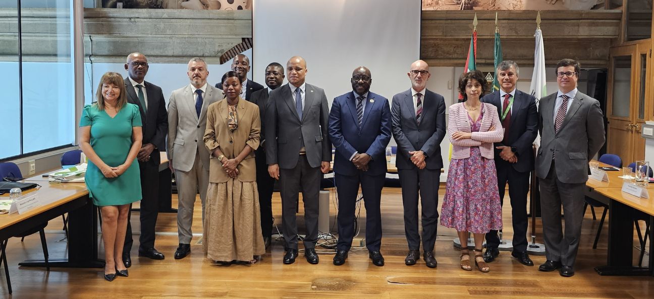IEFP recebe Delegação do INEP e Ministro da Juventude e Desporto de Moçambique