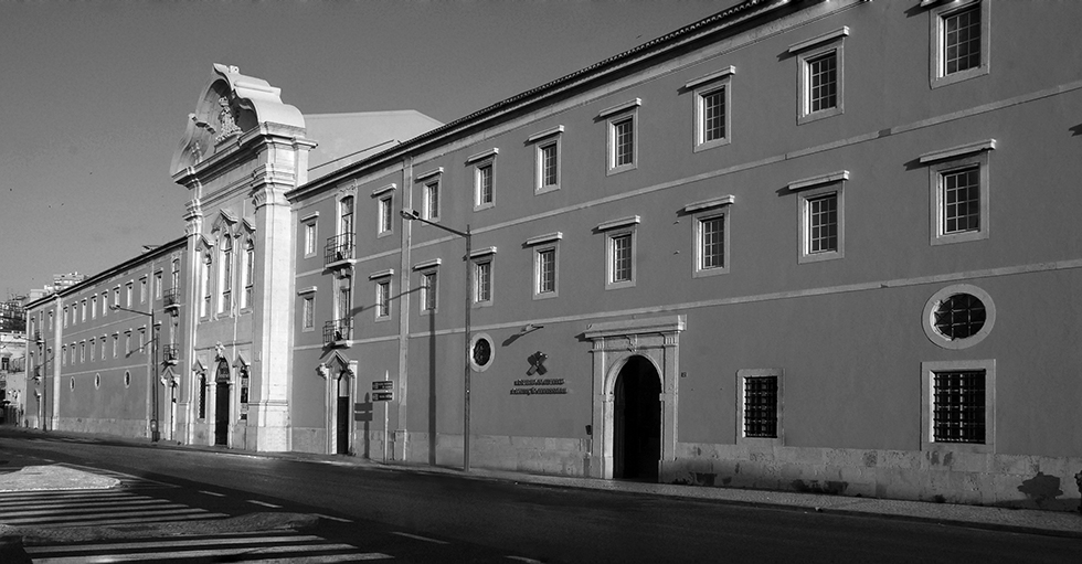 Fachada do edifício dos serviços centrais